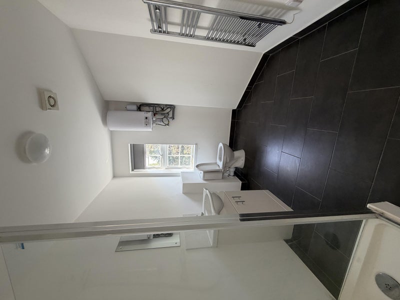 Flat Warwick Road in Greater London