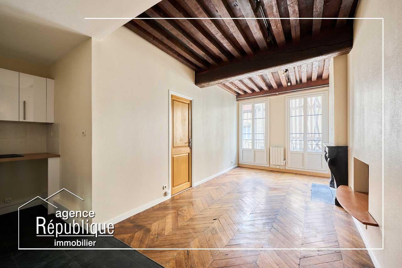 Flat Rue Thurot in Nuits-Saint-Georges