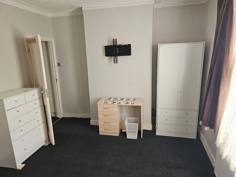Room Havelock Road in Greater London