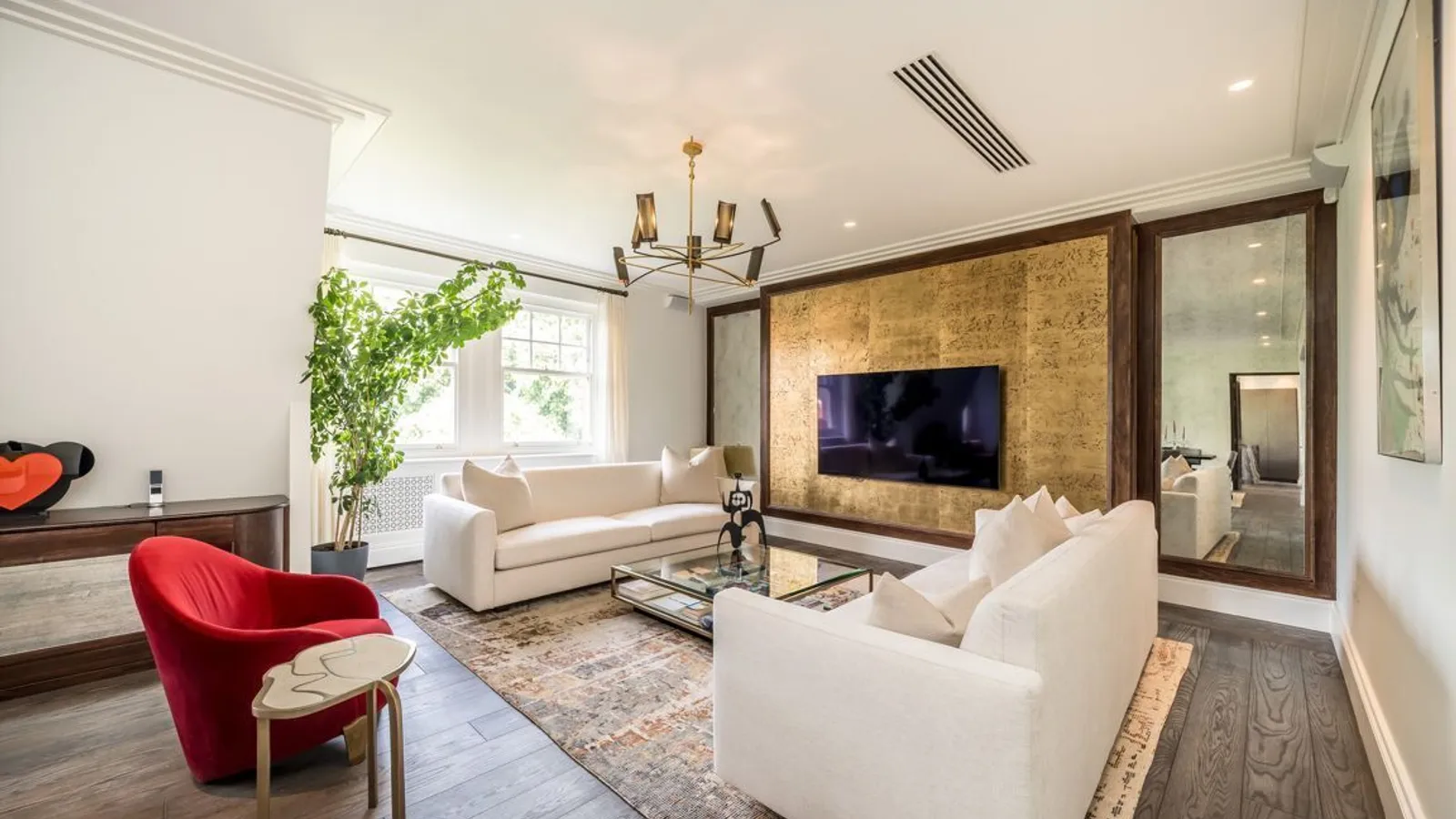 Flat South Street in City of Westminster