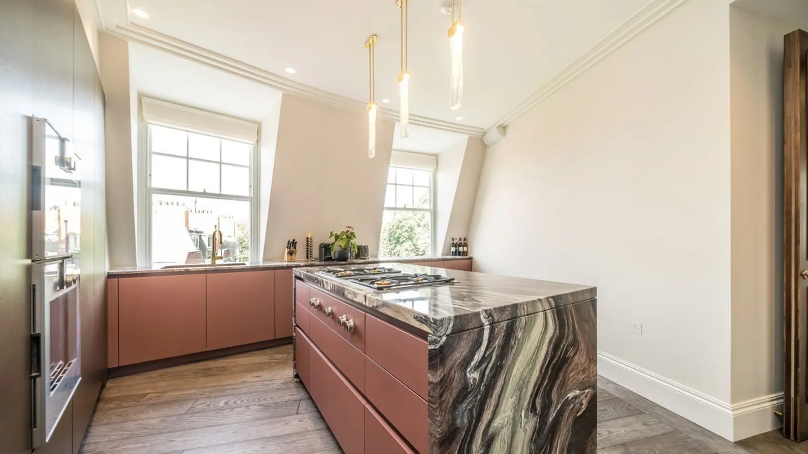 Flat South Street in City of Westminster