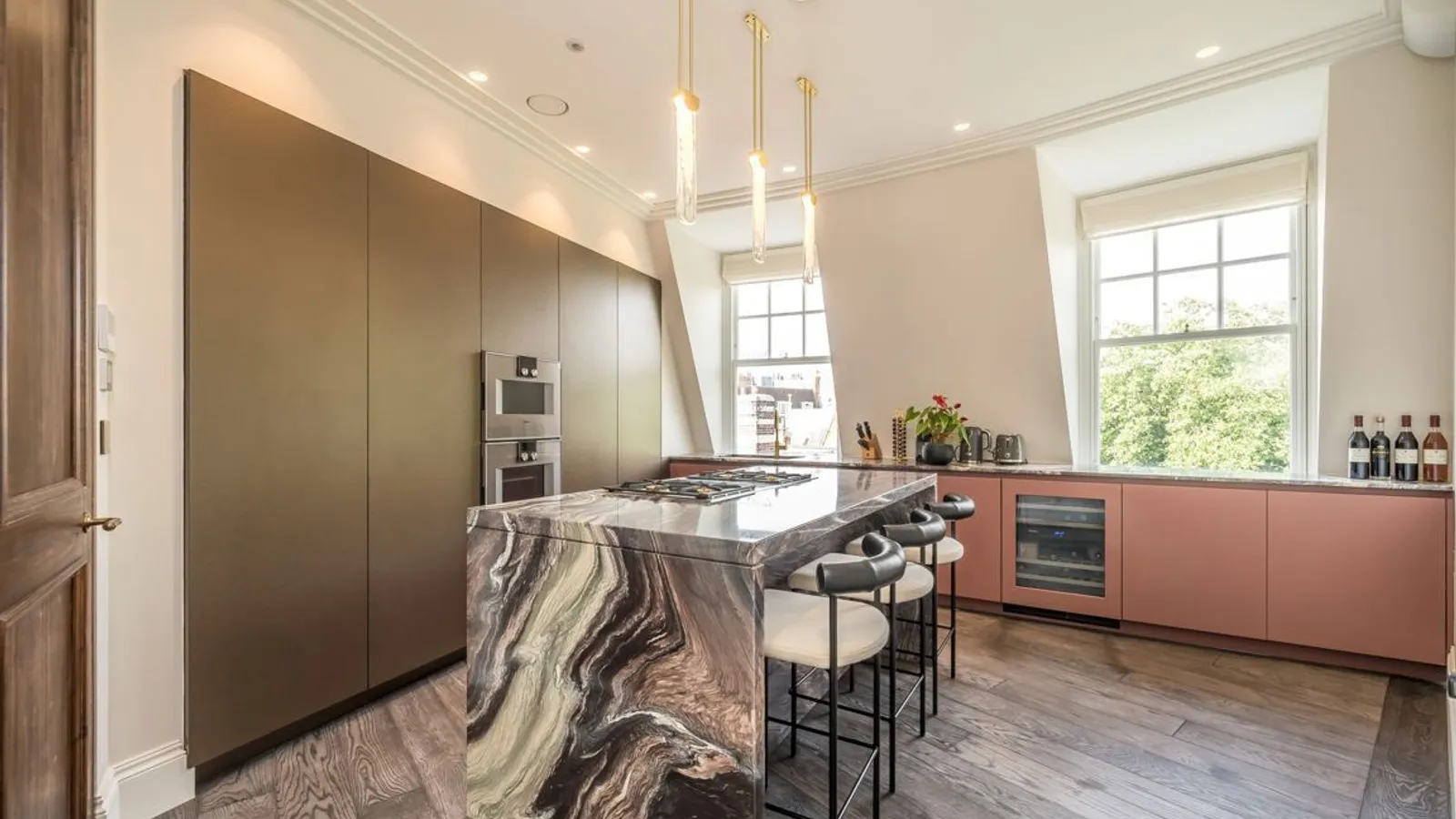Flat South Street in City of Westminster