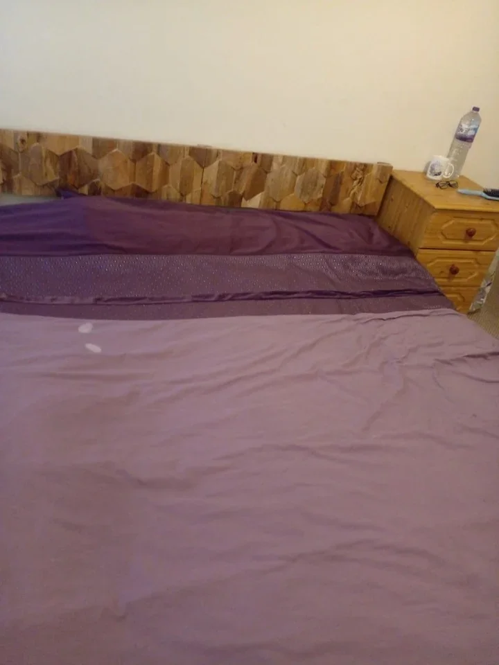 Room Henbane Path in Greater London