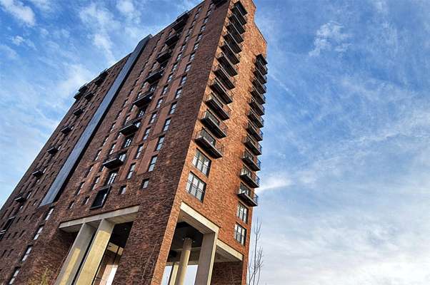Flat Irwell River Park in Salford