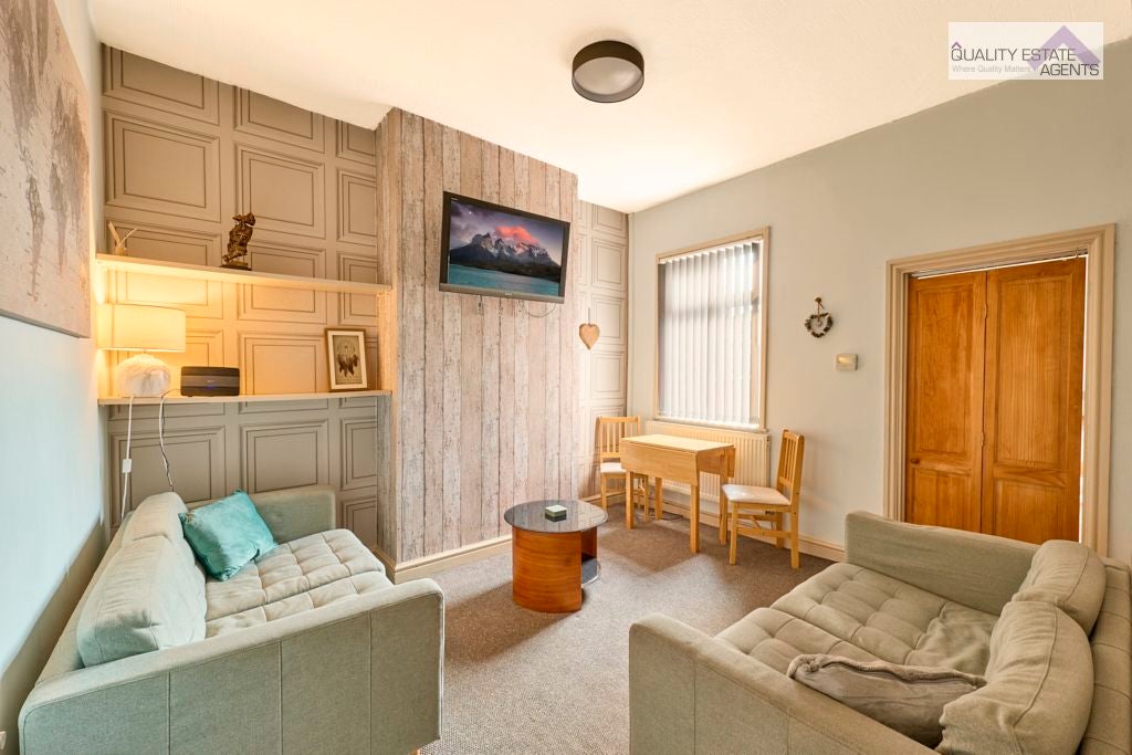 House Ashfields New Road in Newcastle-under-Lyme
