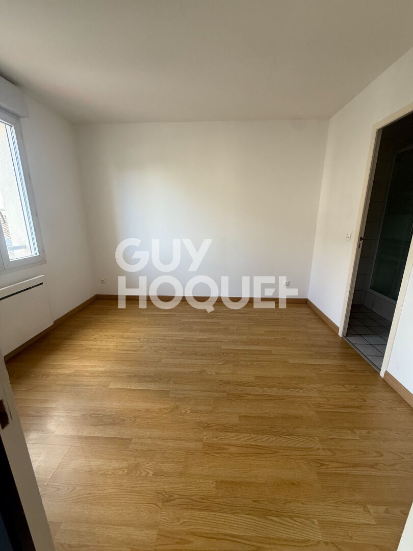 Appartement Rue de la Croix Picard à Clermont