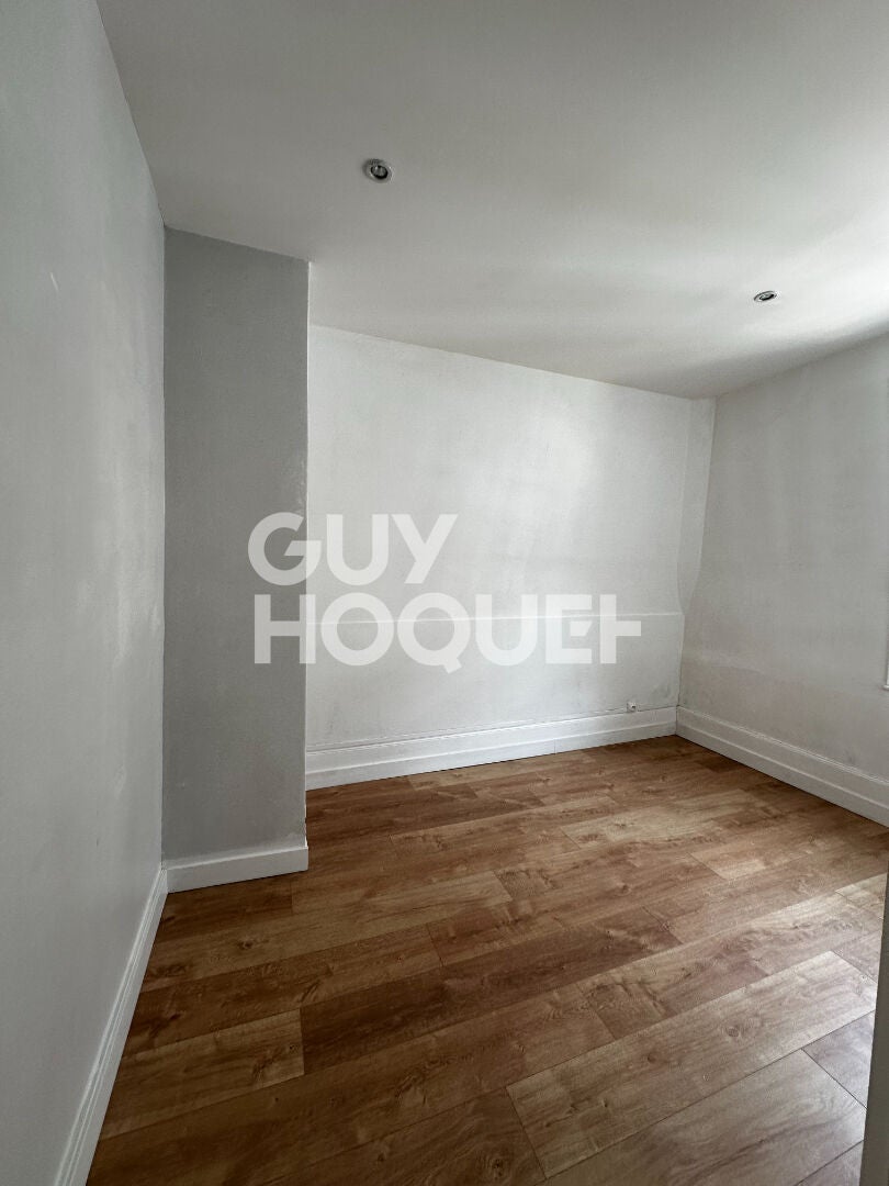 Appartement Rue de la Croix Picard à Clermont