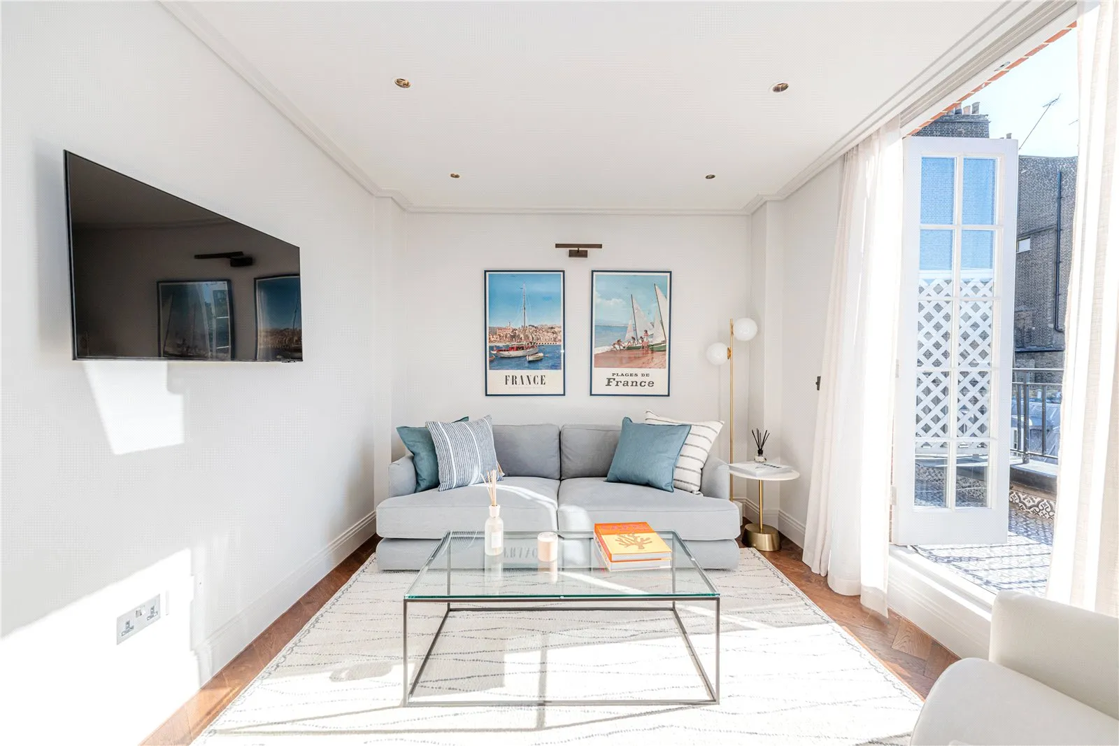 Flat Berkeley Square in City of Westminster
