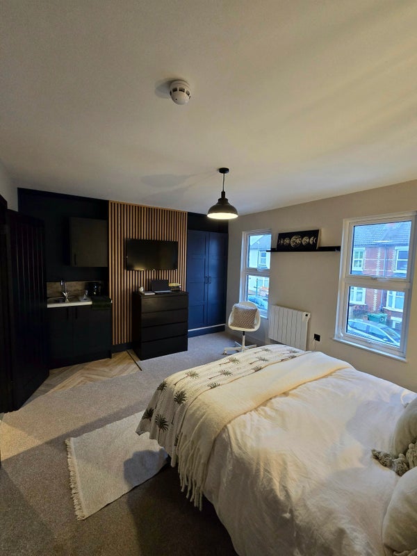 Room Campbell Road in Maidstone