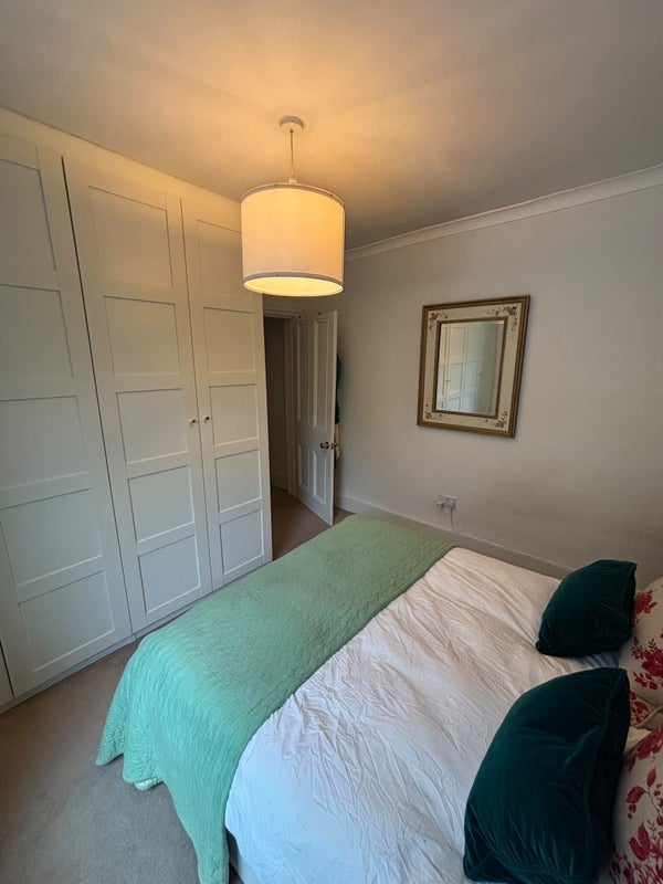 Room Bulwer Street in Greater London