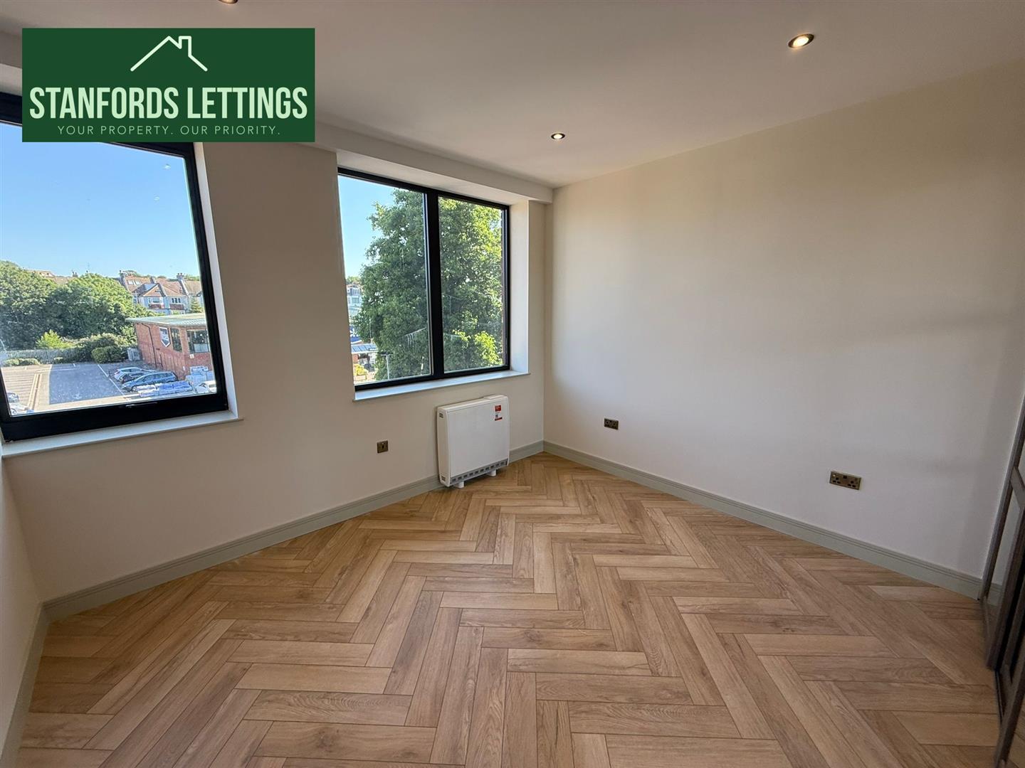 Flat Davigdor Road in Hove