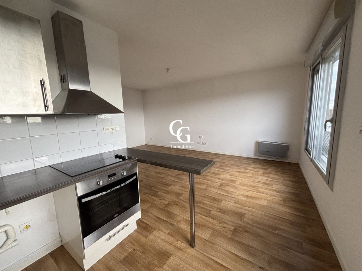 Flat Rue du Plessis Maillard in Sainte-Luce-sur-Loire