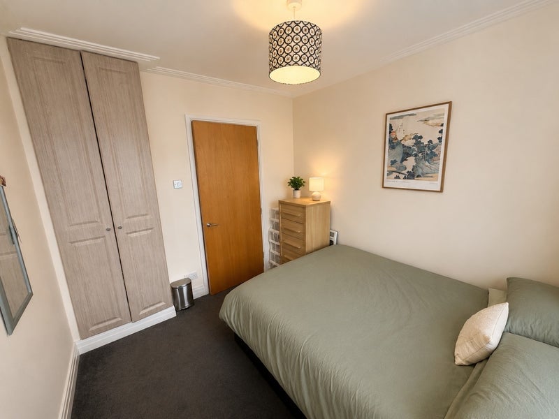 Room Drayton Park in Greater London