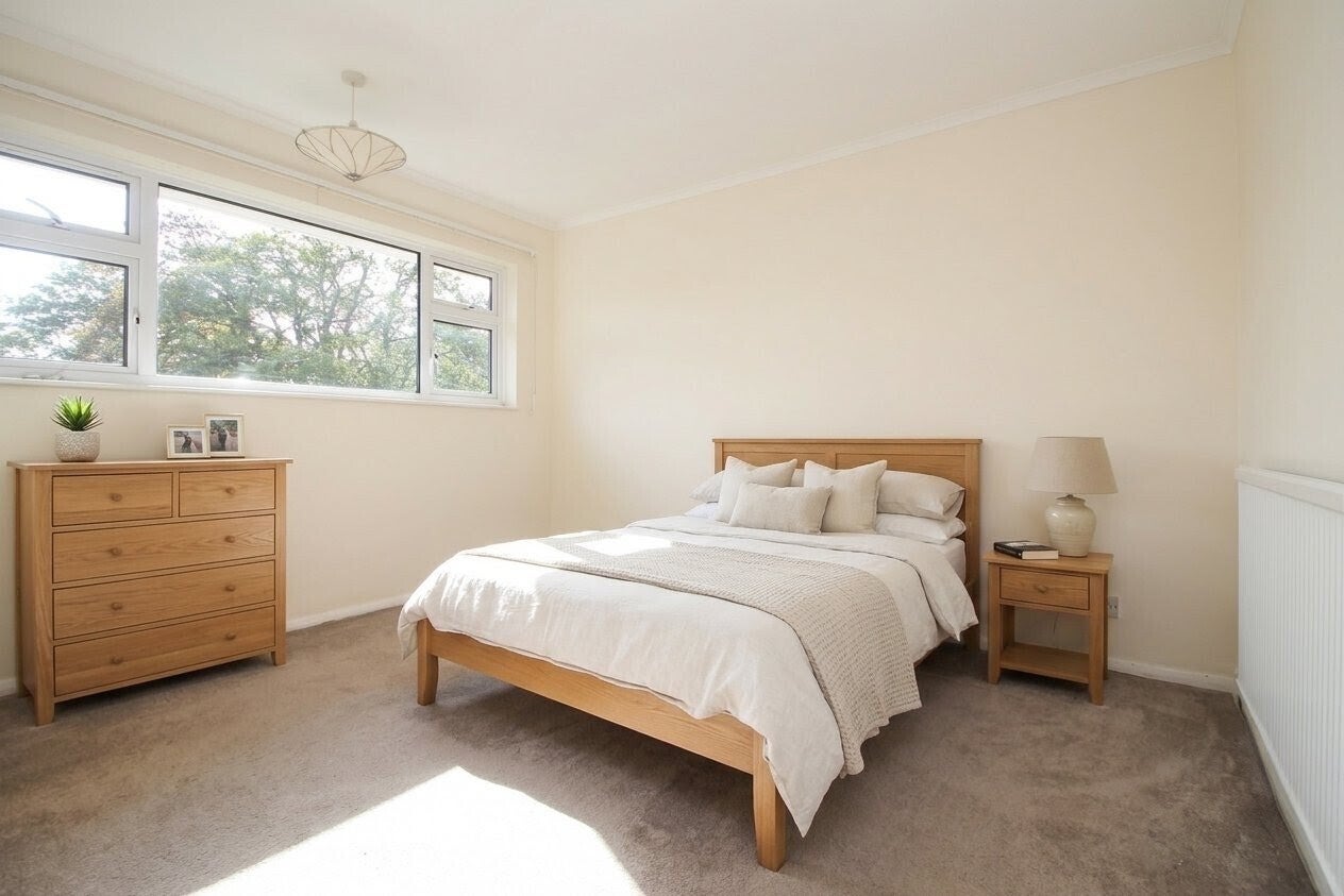Flat North Walls in Chichester