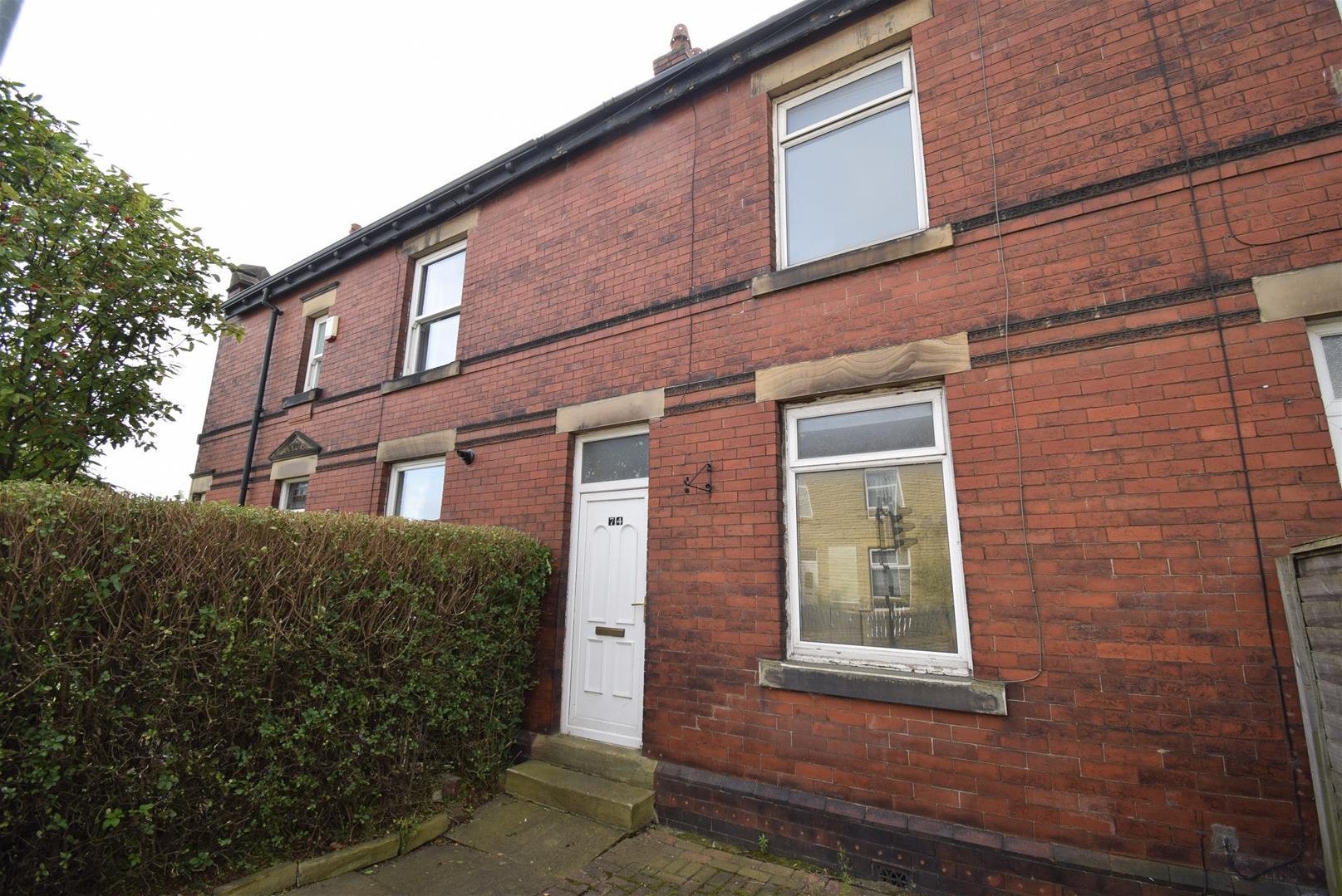 House Manor Road in Wakefield