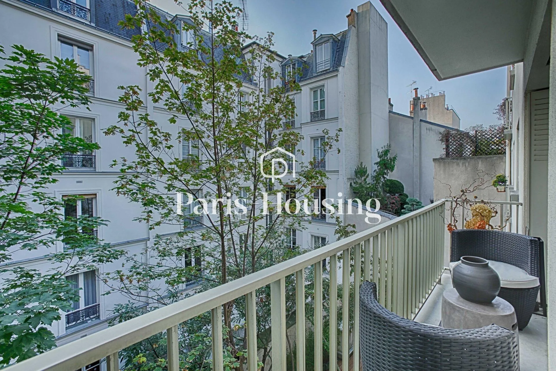 Appartement Rue Pierre Leroux à Paris