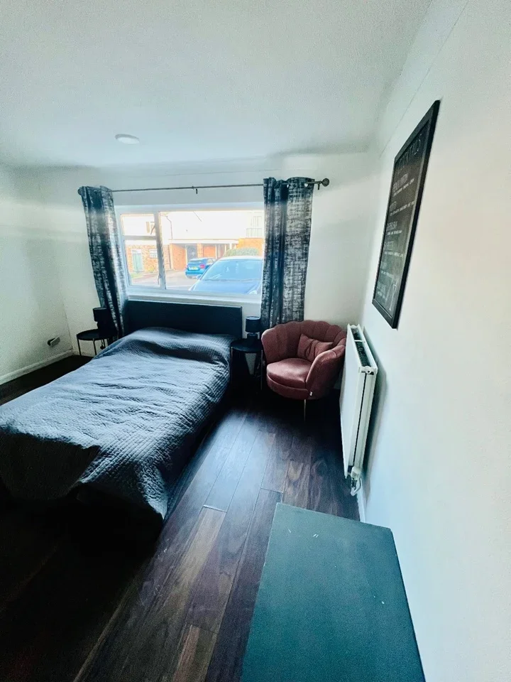 Flat Manorville Road in Dacorum