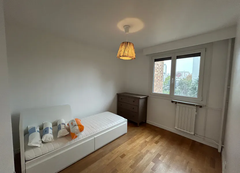 Flat Rue Henri Gatinot in Châtillon