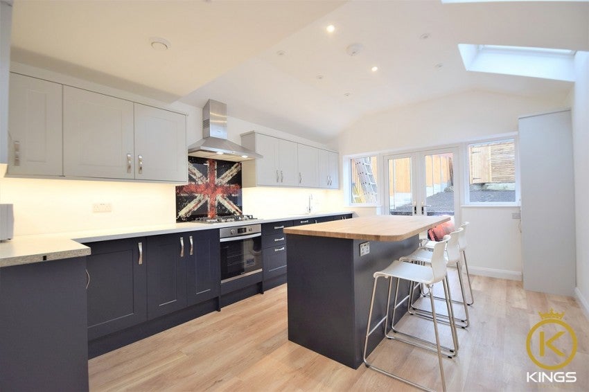 Flat Farnham Road in Guildford