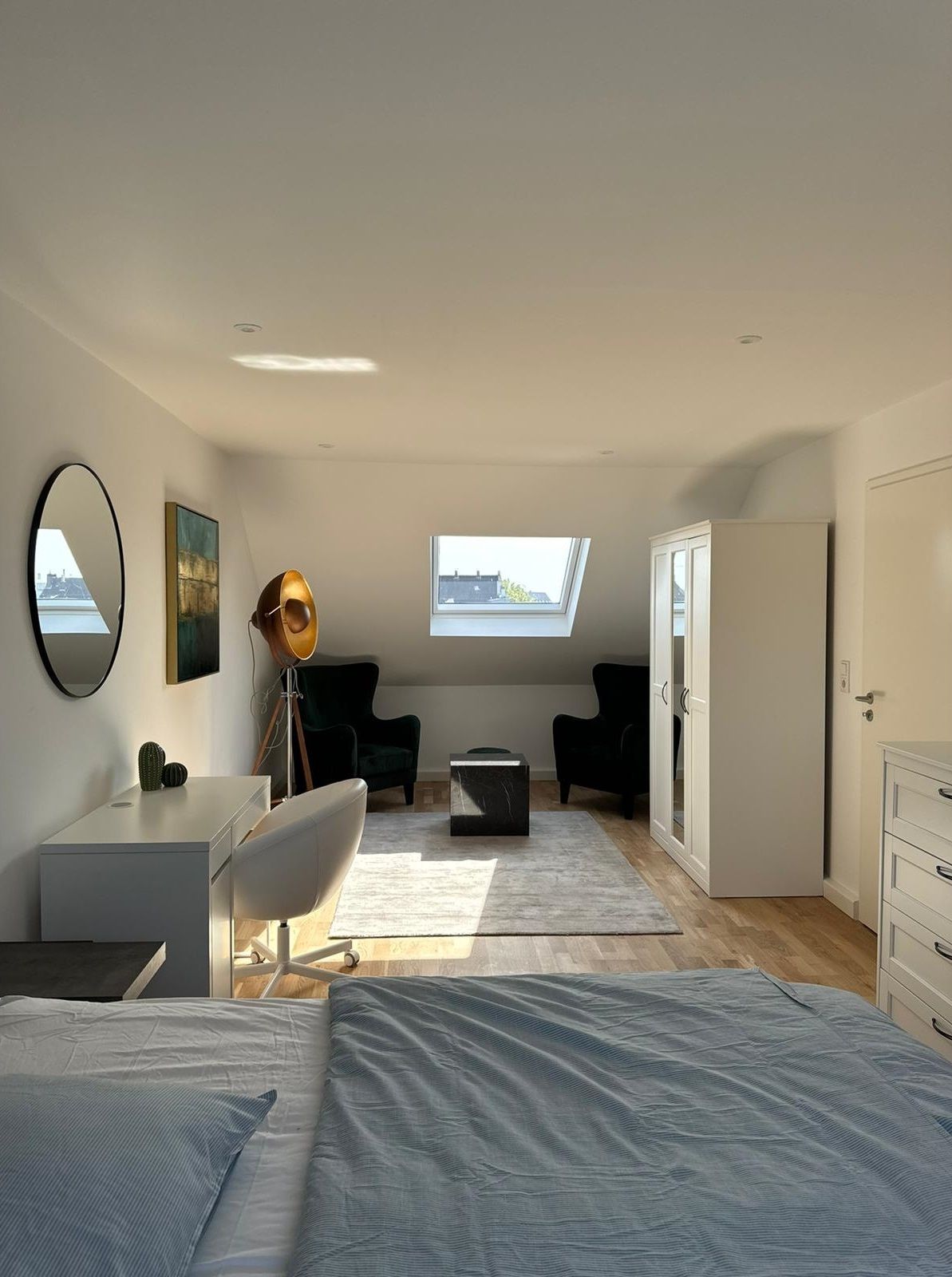 Zimmer Fortunastraße in Düsseldorf