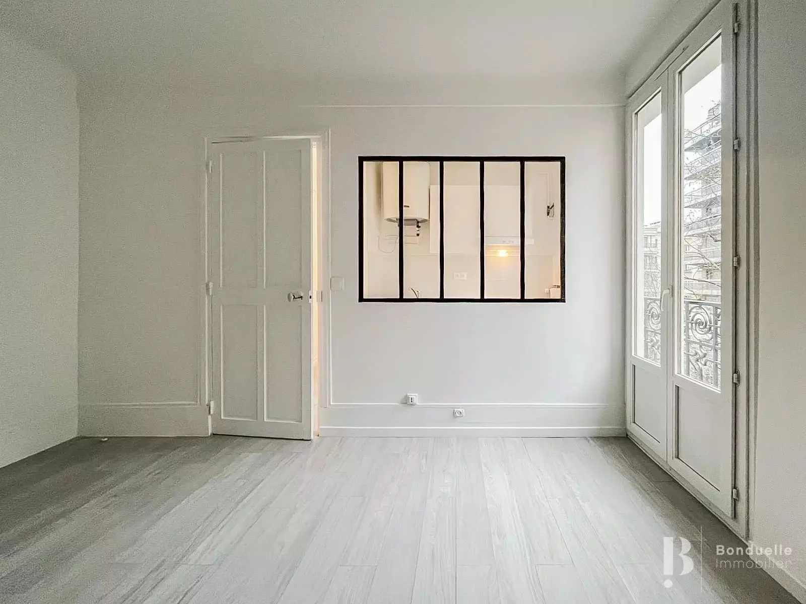 Appartement Rue Taine à Paris