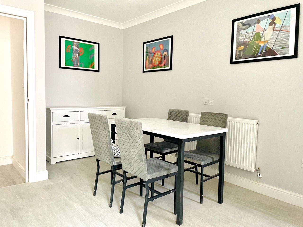 Room Horn Lane in Greater London