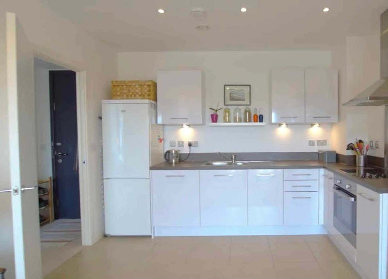 Flat Juniper Drive in Greater London