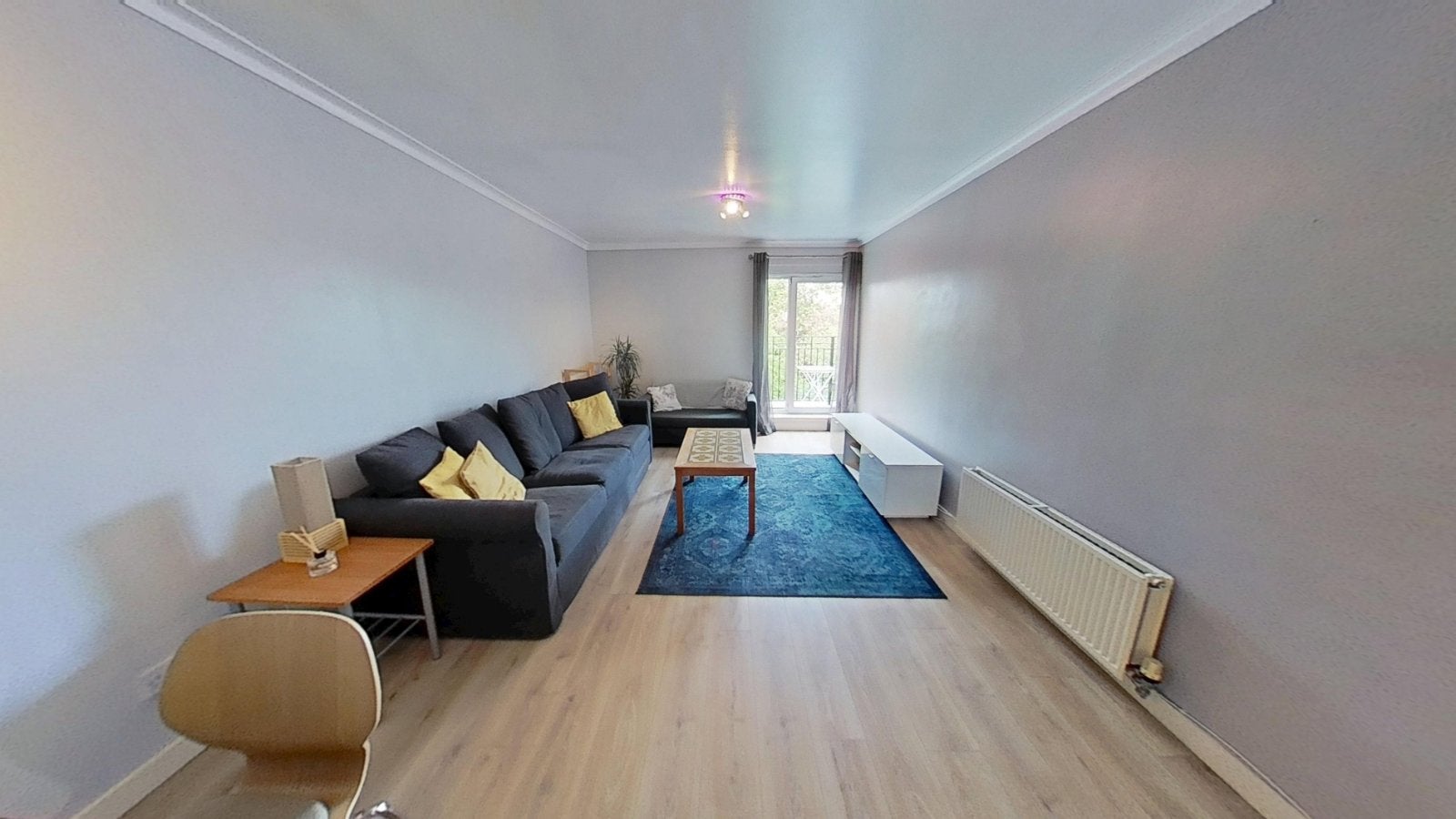 Flat Eltringham Gardens in City of Edinburgh