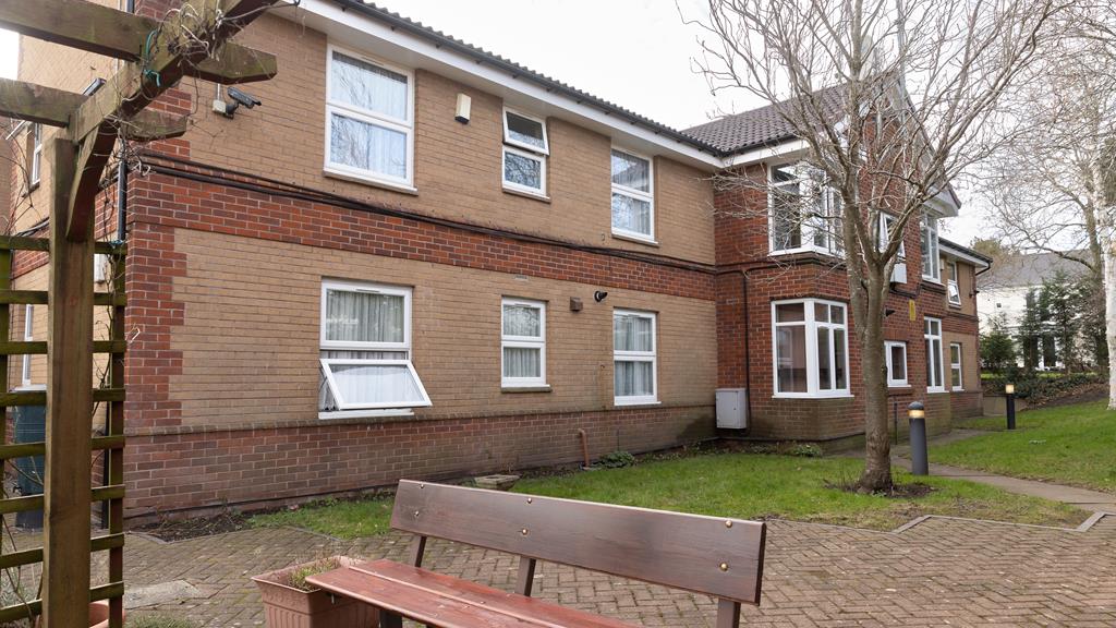 Flat Longford Road in Coventry
