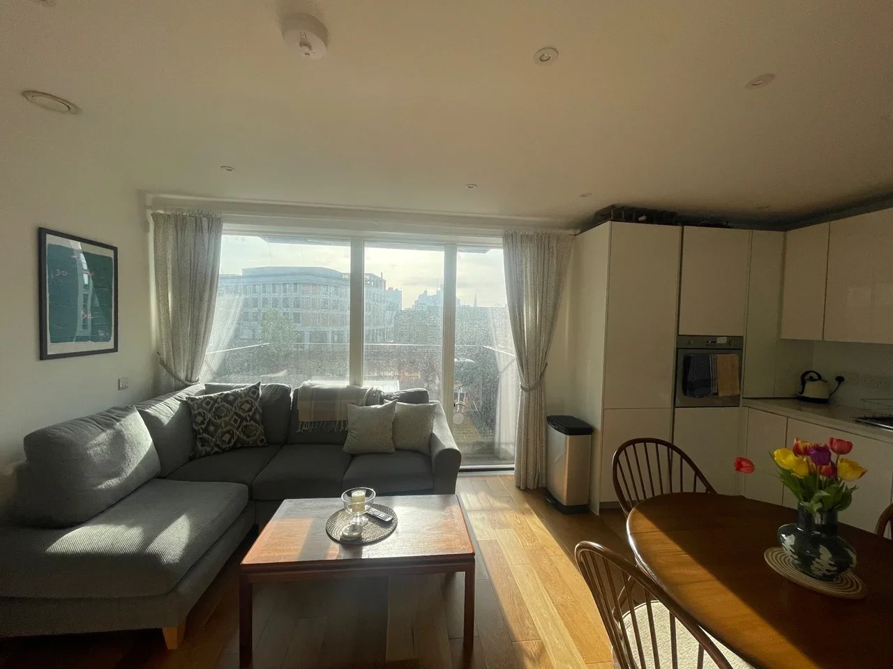 Flat Colville Street in Greater London