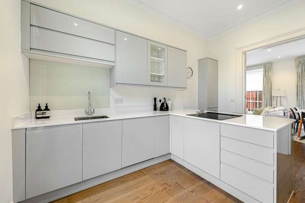 Flat Pimlico Road in City of Westminster