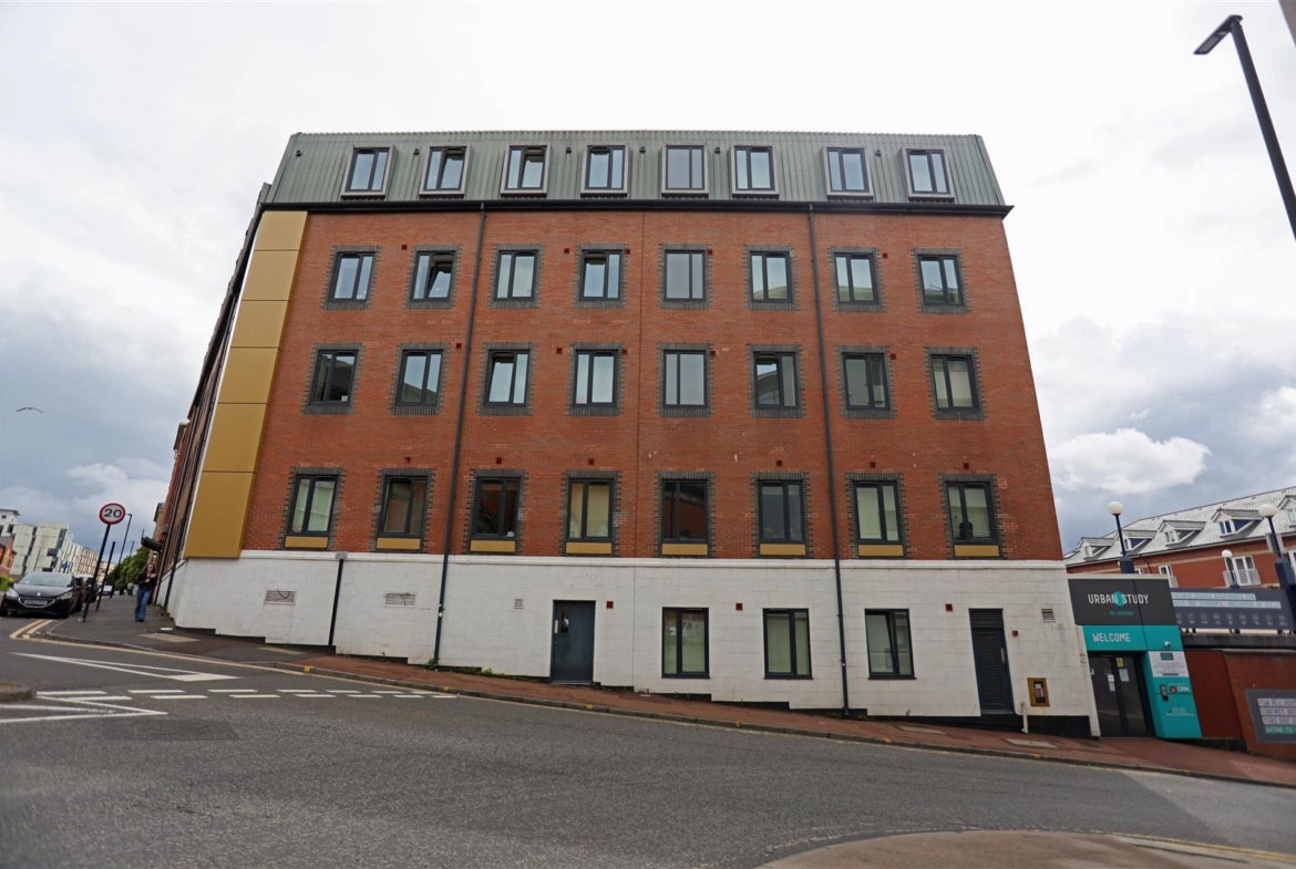 Flat Pandon Bank in Newcastle upon Tyne