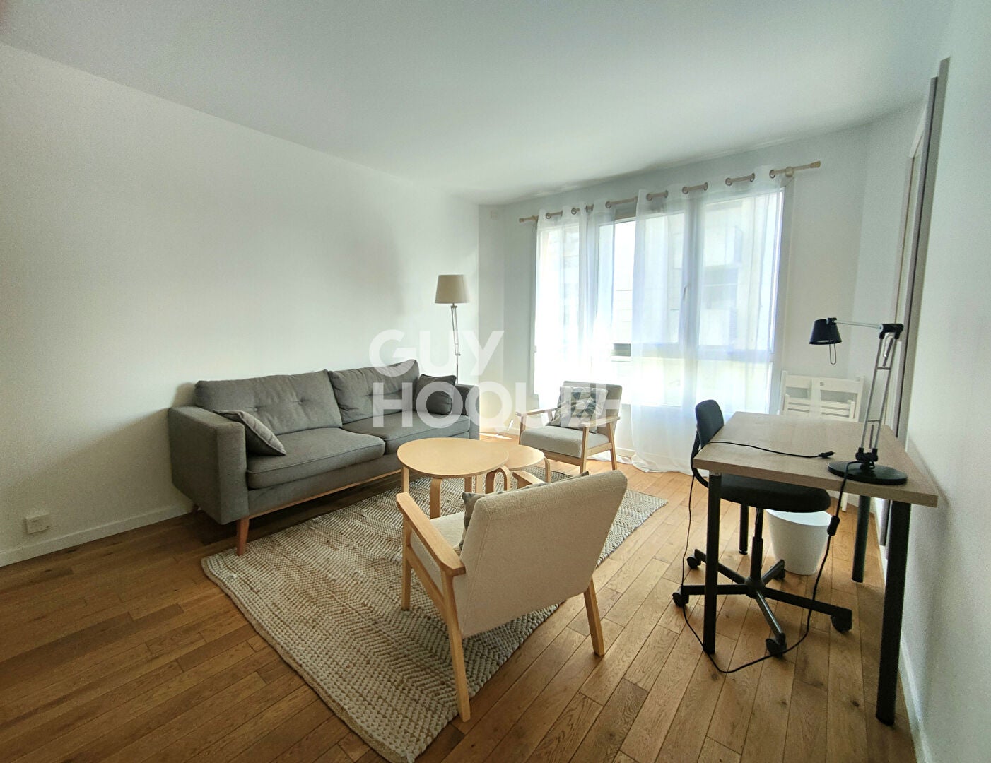Flat Boulevard Aristide Briand in Courbevoie