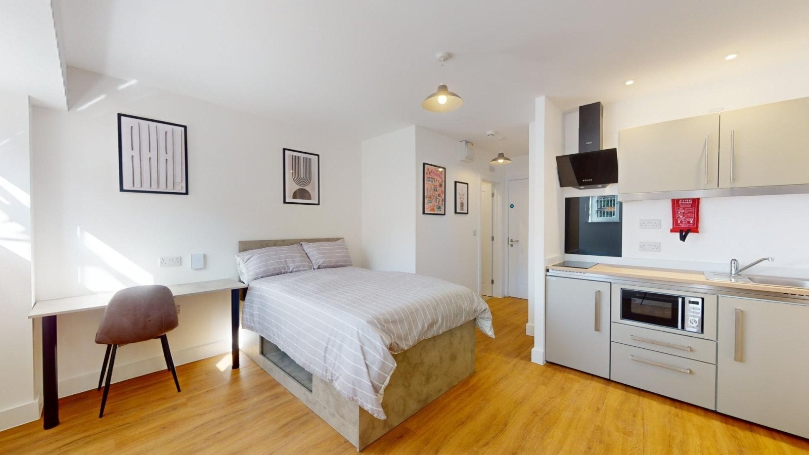 Room Lemyngton Street in Charnwood