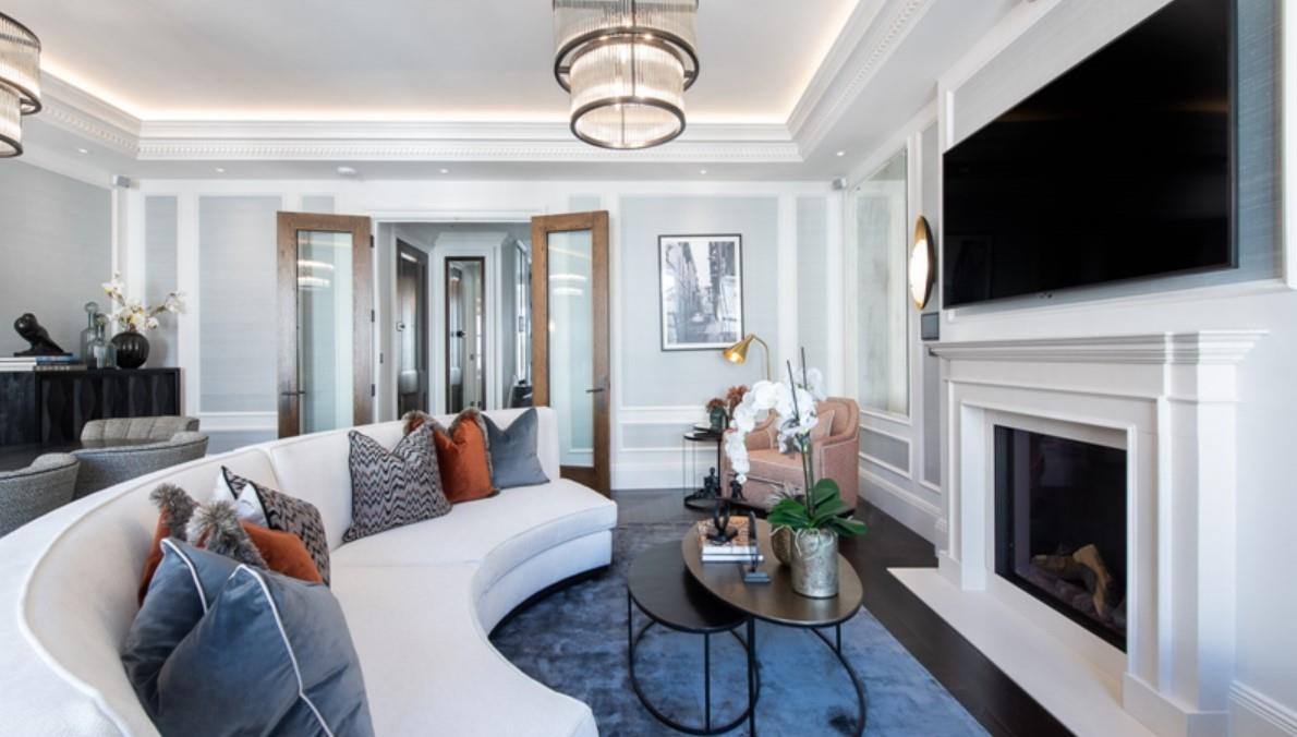 Flat Prince of Wales Terrace in Greater London