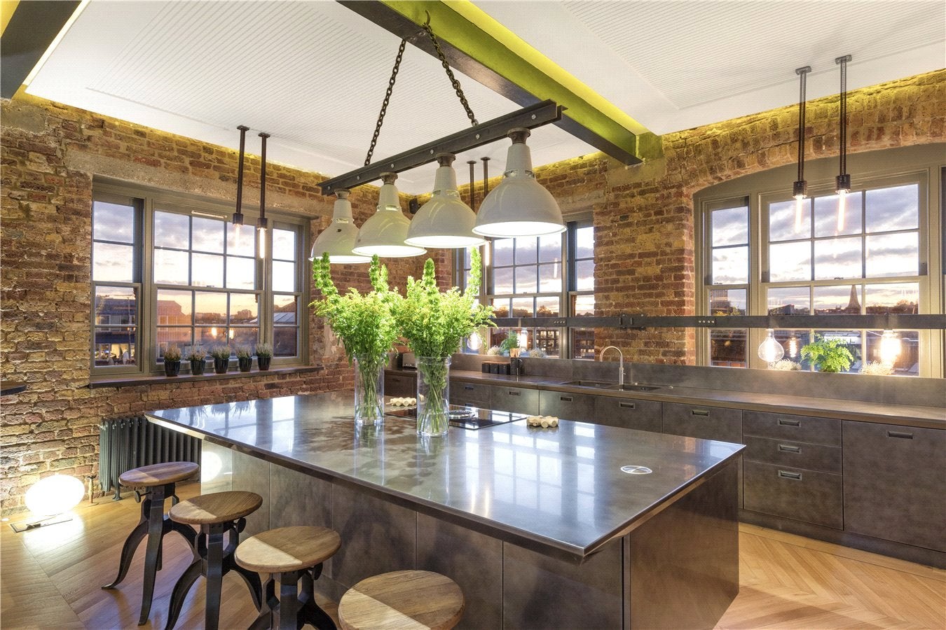 Flat Lyons Place in City of Westminster