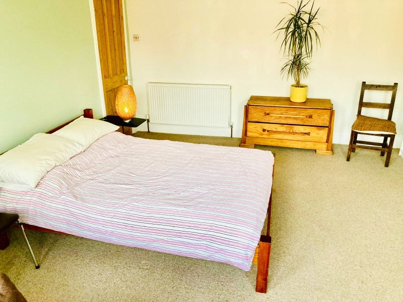 Room College Drive in Manchester