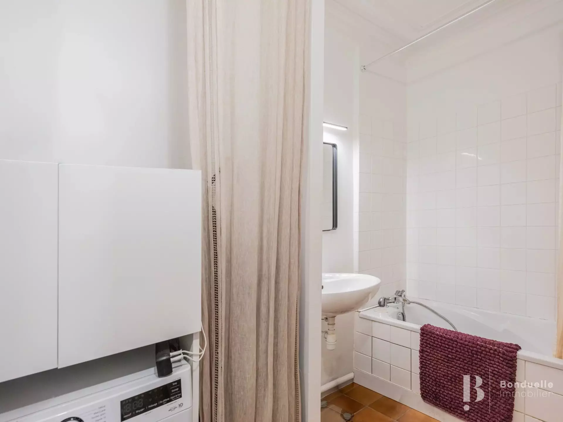 Flat Rue Rambuteau in Paris