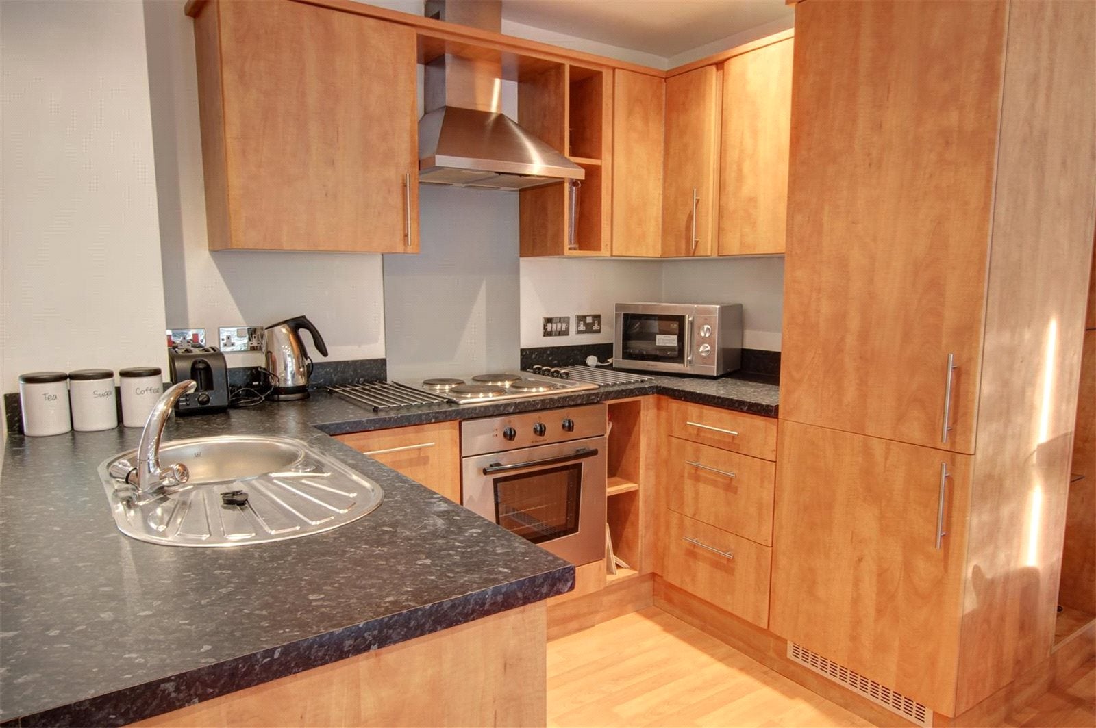 Flat Curzon Place in Gateshead