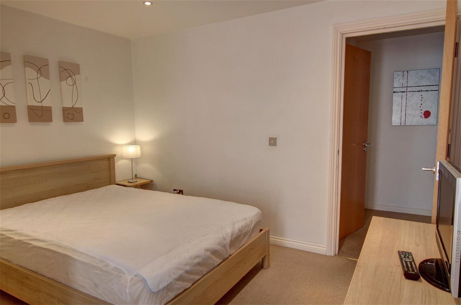 Flat Curzon Place in Gateshead