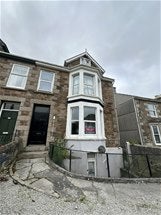 Flat Albany Road in Redruth