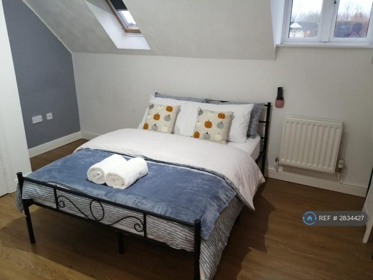 Room Bewick Place in Peterborough