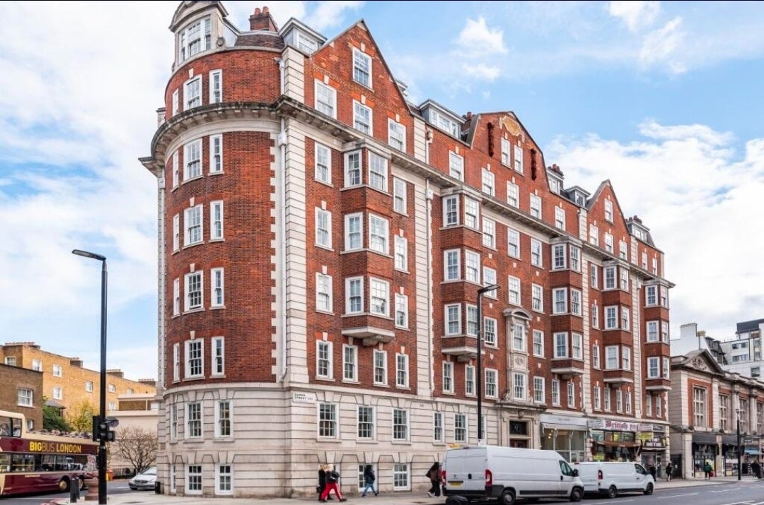 Flat Baker Street in City of Westminster