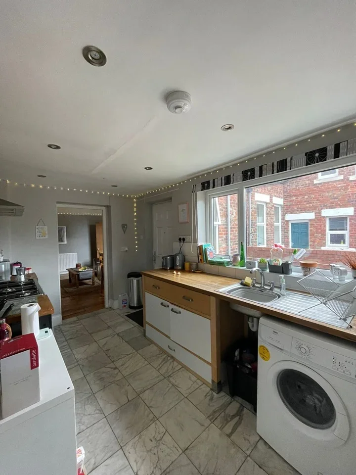 Flat Normanton Terrace in Newcastle upon Tyne