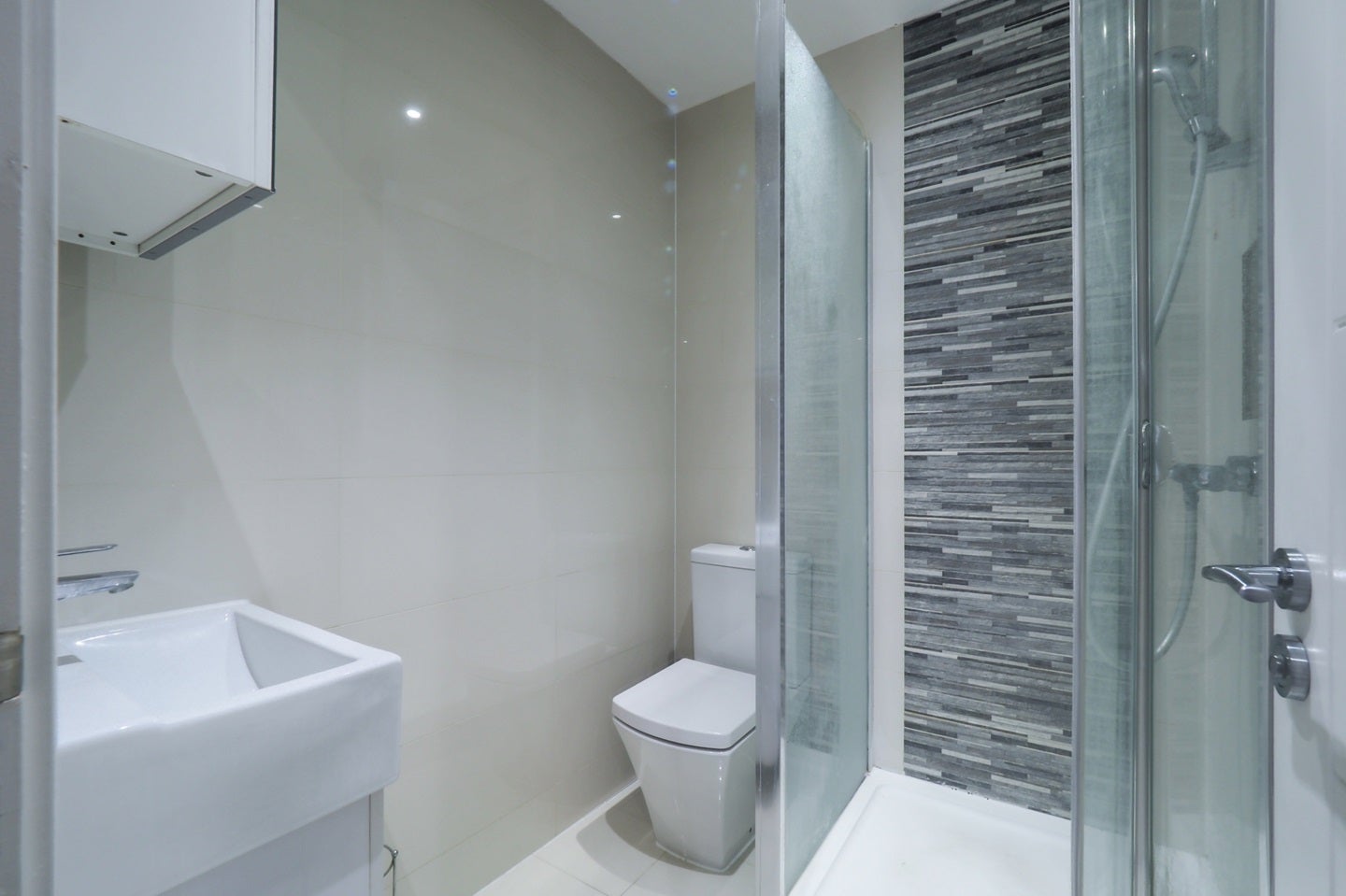 Room Drayton Road in Hertsmere