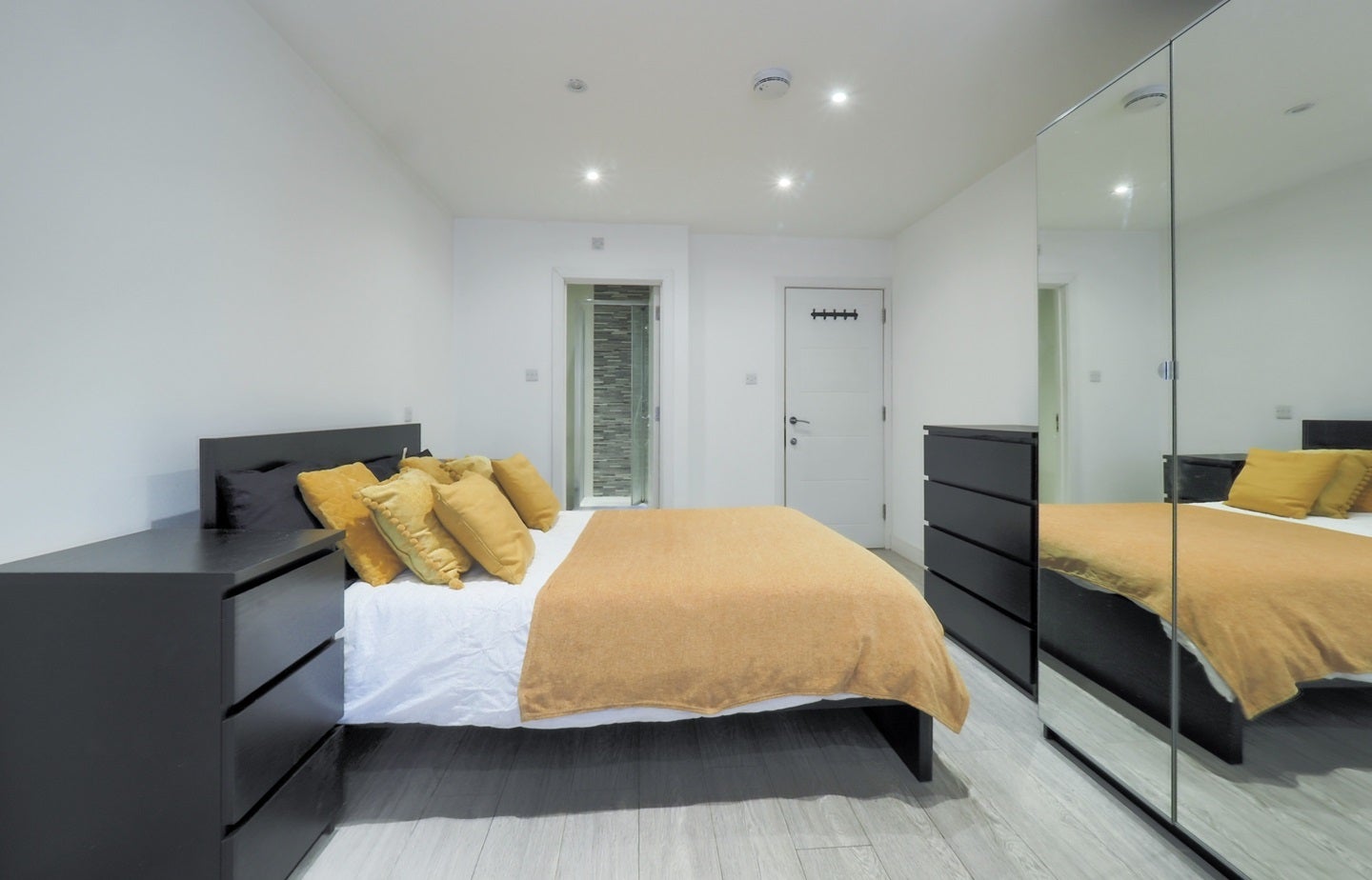 Room Drayton Road in Hertsmere