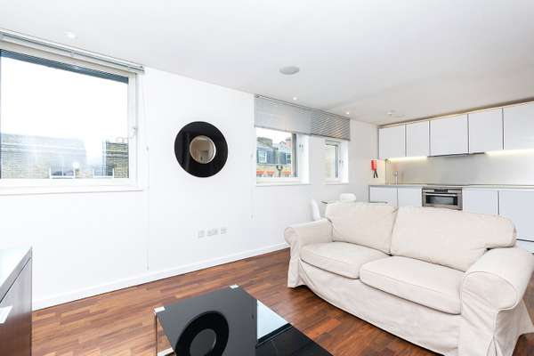 Flat Islington Green in Greater London