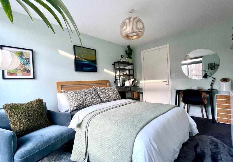 Room Caledonian Road in Greater London