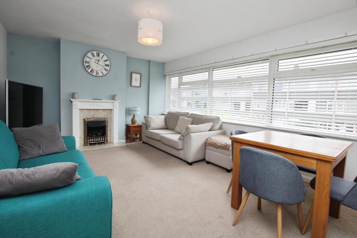 Flat Westover Road in Bristol