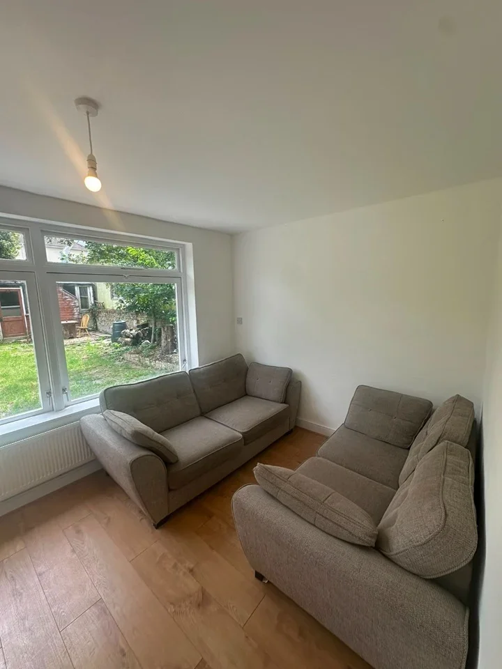 Room St. John's Terrace in Greater London